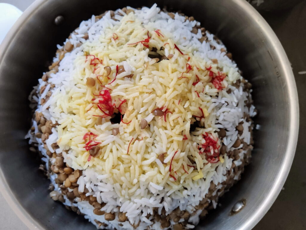 אורז פרסי עם עדשים - מבושל