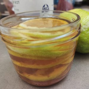 לימון משומר בדבש